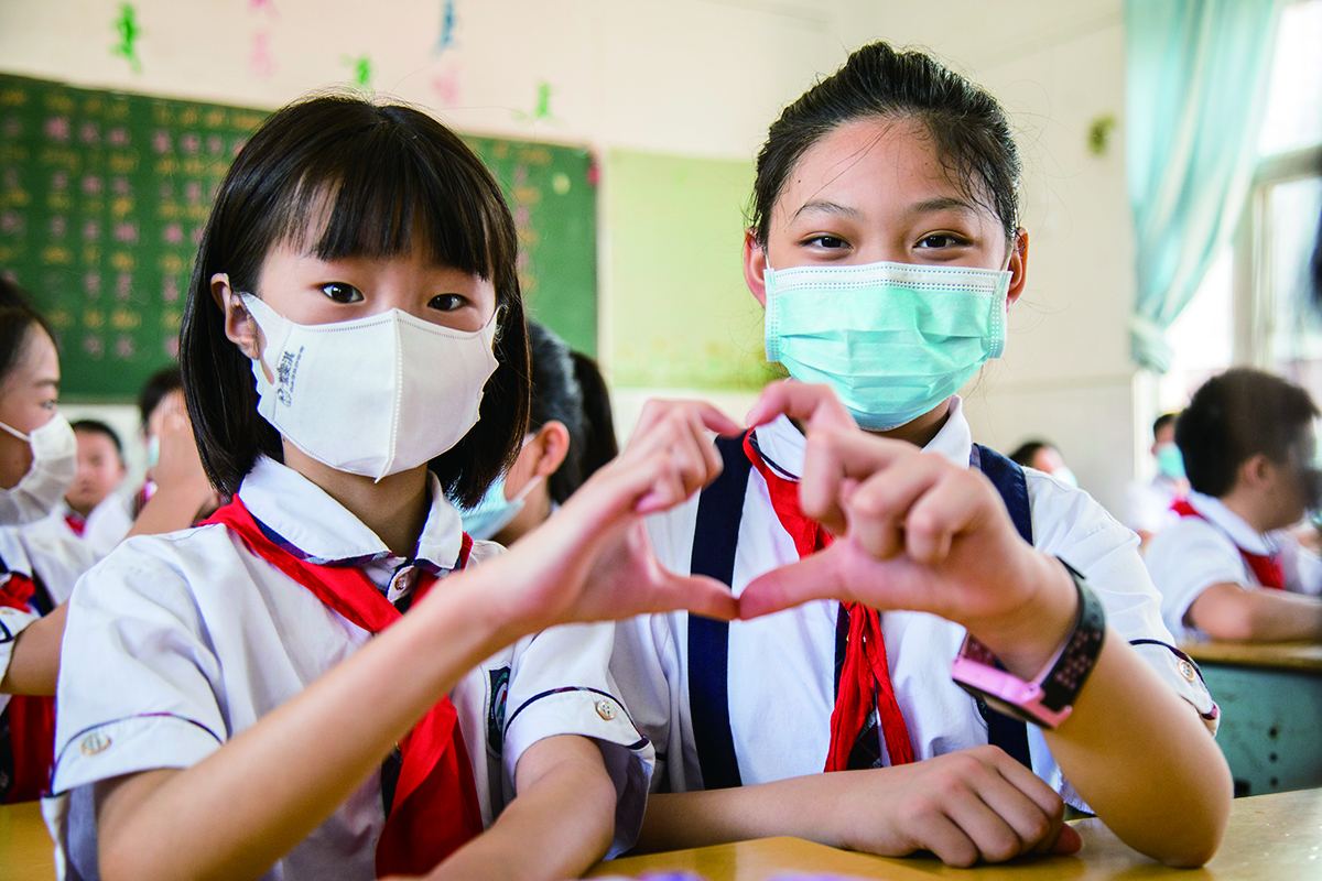 2020年9月1日，我市初中、高中各年級和小學五、六年級28萬學生重返久違的校園。.JPG